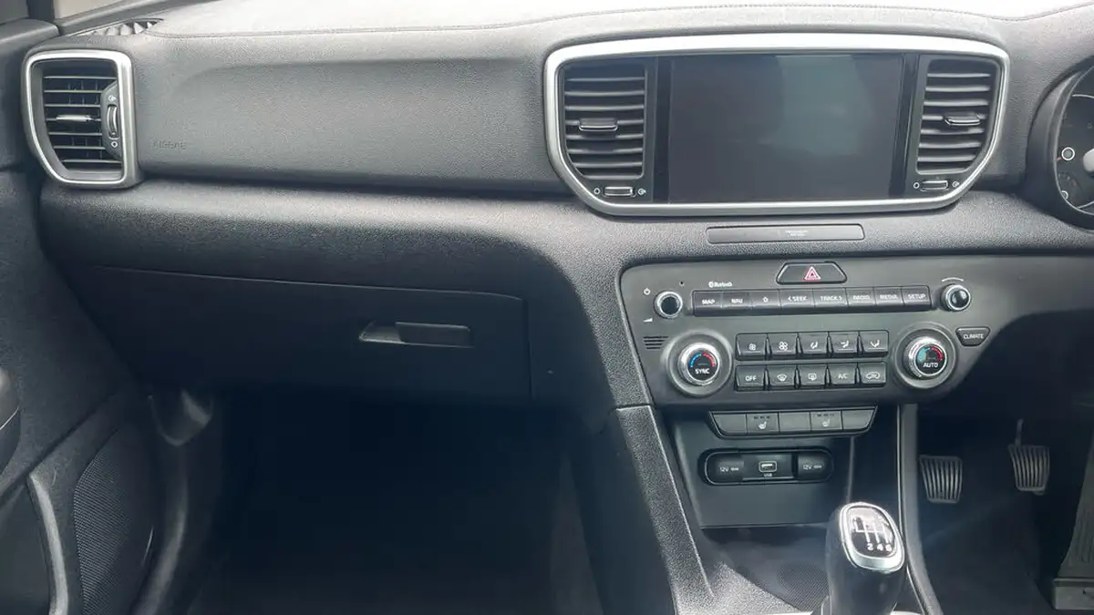 2021-kia-sportage-16crdi-2-134bhp-48v-big-11