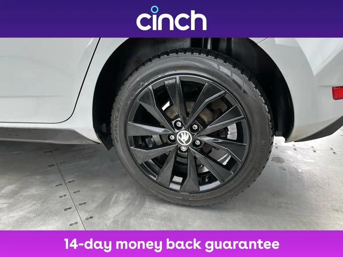 2021-skoda-fabia-10-tsi-monte-carlo-95ps-hatchback-dsg-big-17