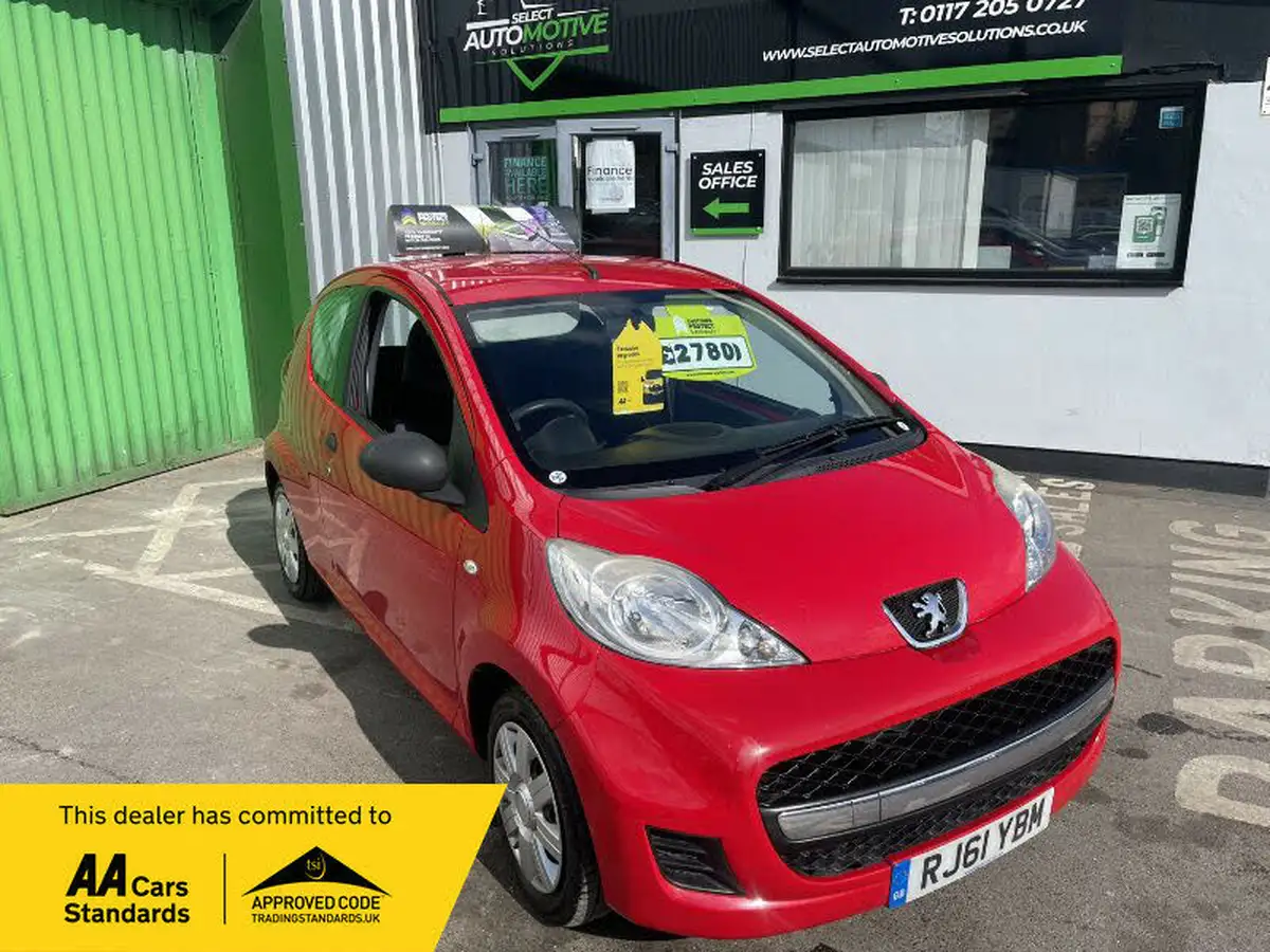 2012-peugeot-107-10-urban-lite-big-0