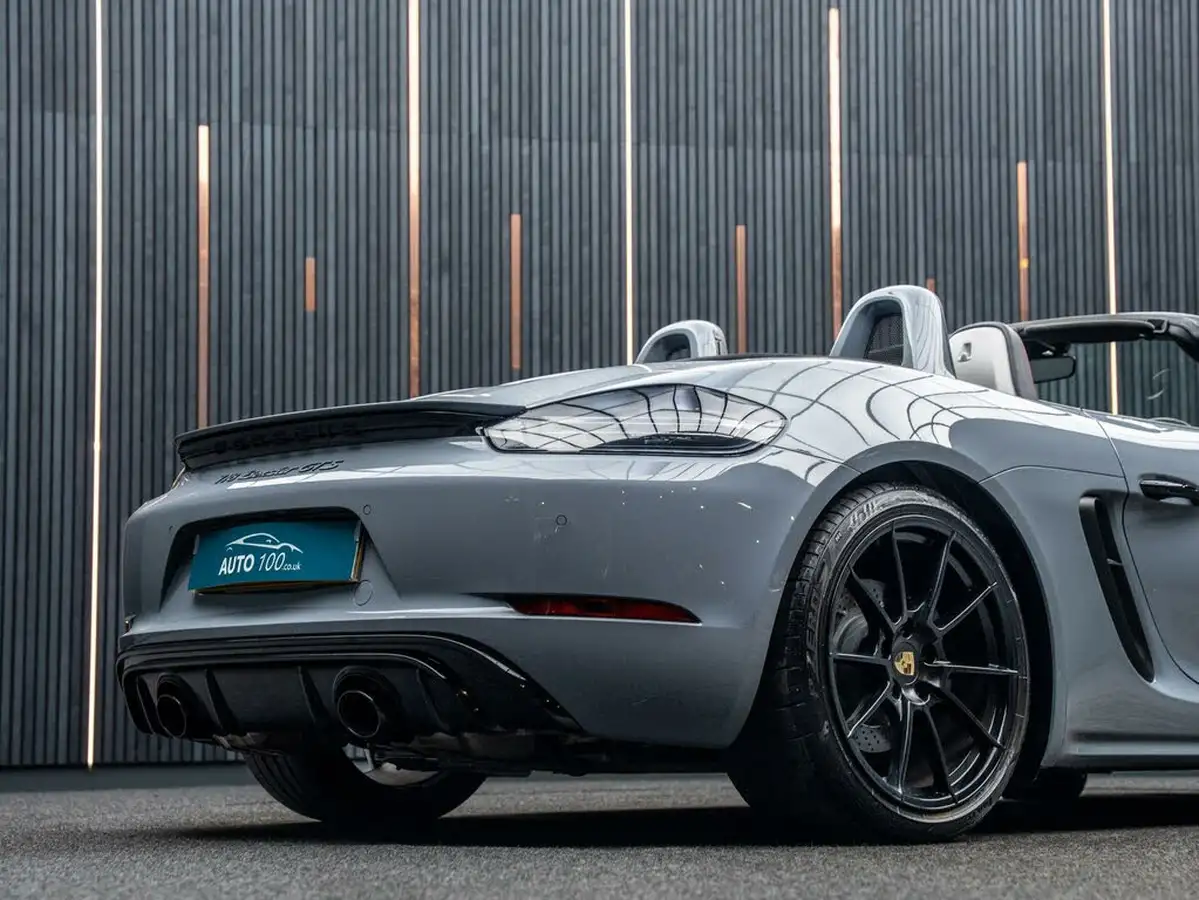 2022-porsche-boxster-718-40-boxster-gts-40-pdk-big-24