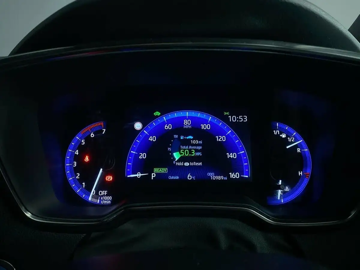 2020-toyota-corolla-18-vvt-i-icon-tech-spare-wheel-touring-sports-5d-big-27