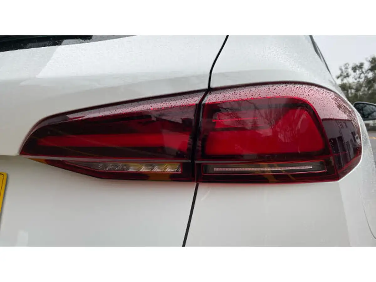 2024-bmw-2-series-15-225e-xdrive-m-sport-241bhp-big-24