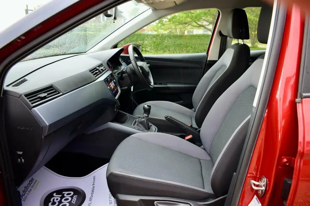 2020-seat-arona-10-tsi-evo-se-technology-big-28