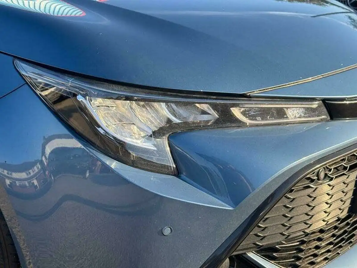 2020-toyota-corolla-18-vvt-i-icon-tech-trk-touring-sports-5d-big-38