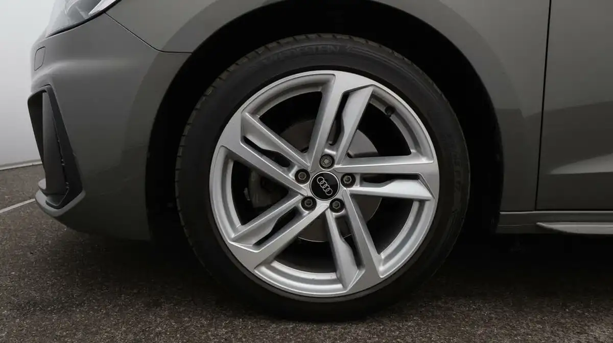 2023-audi-a1-10-30-tfsi-s-line-big-18