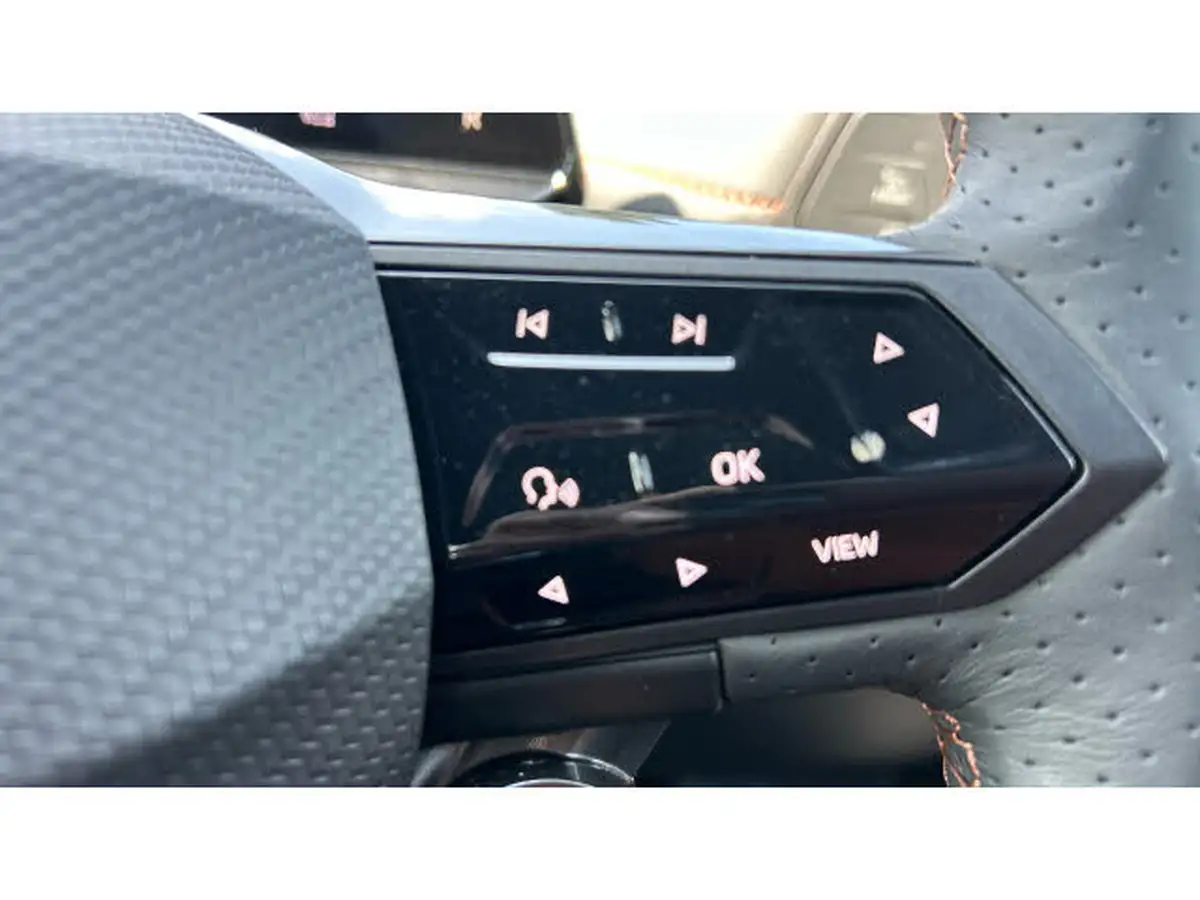 2024-cupra-born-e-v3-edition-big-17