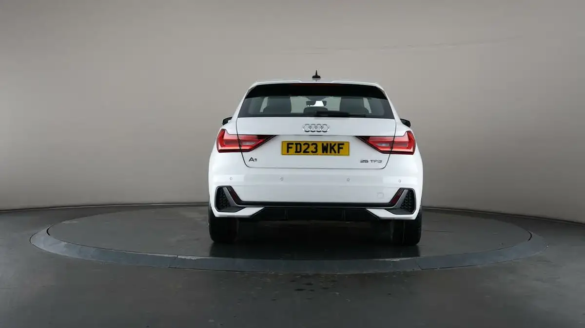 2023-audi-a1-10-25-tfsi-s-line-big-24