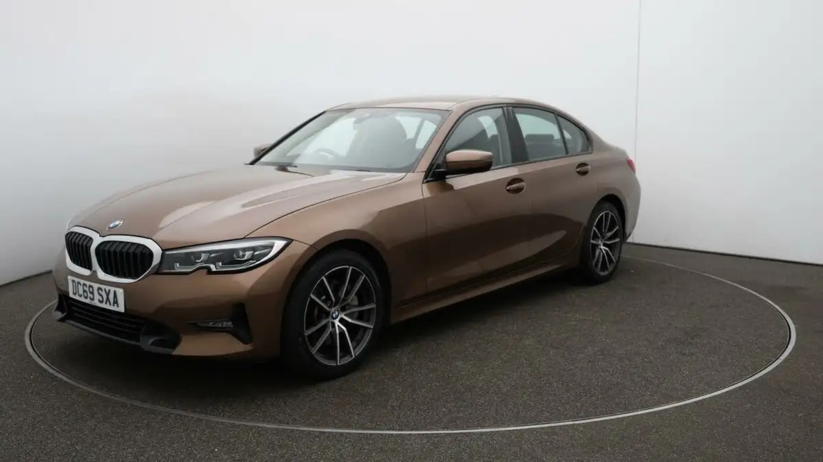 2020-bmw-3-series-20-330i-sport-saloon-4d-big-61