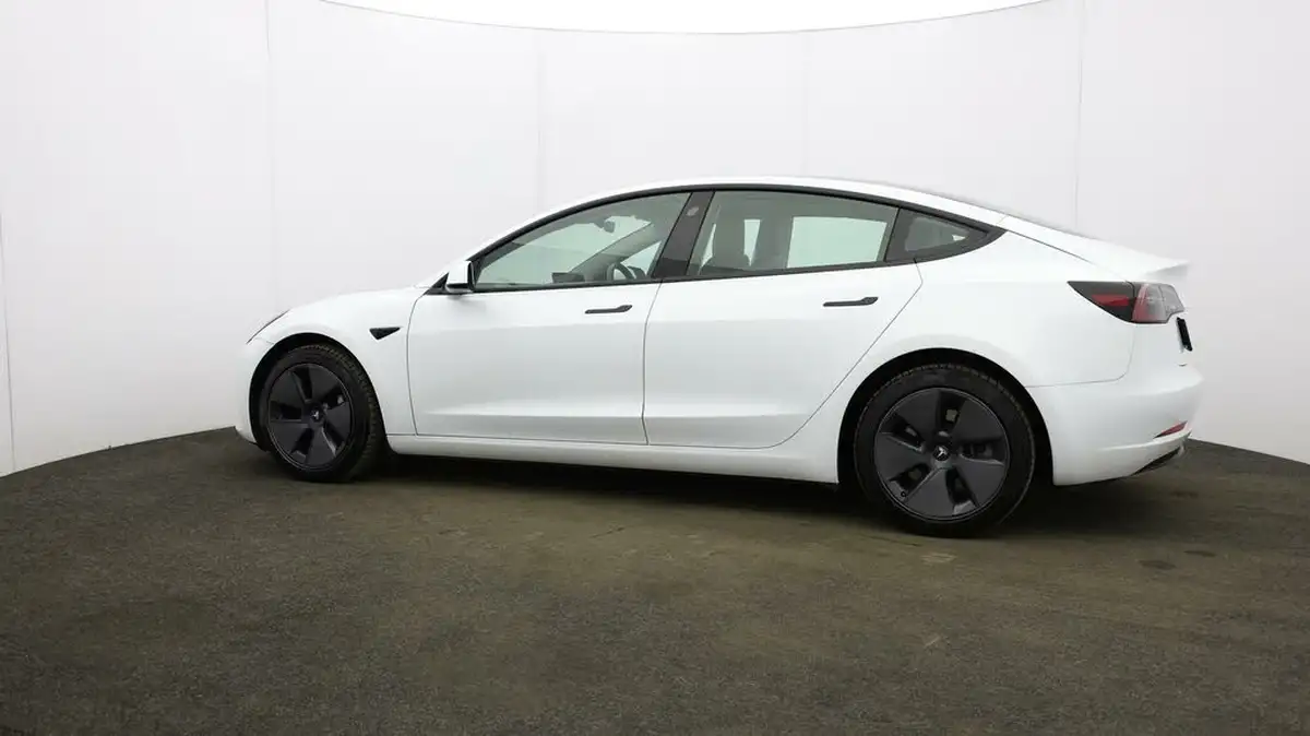 2021-tesla-model-3-e-standard-plus-big-60