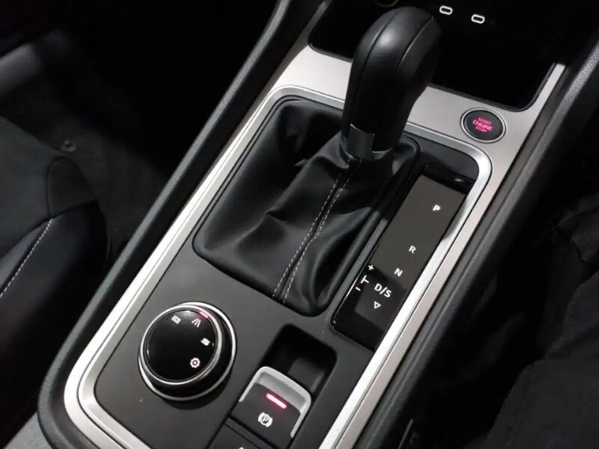 2023-seat-ateca-15-ecotsi-xperience-dsg-big-17