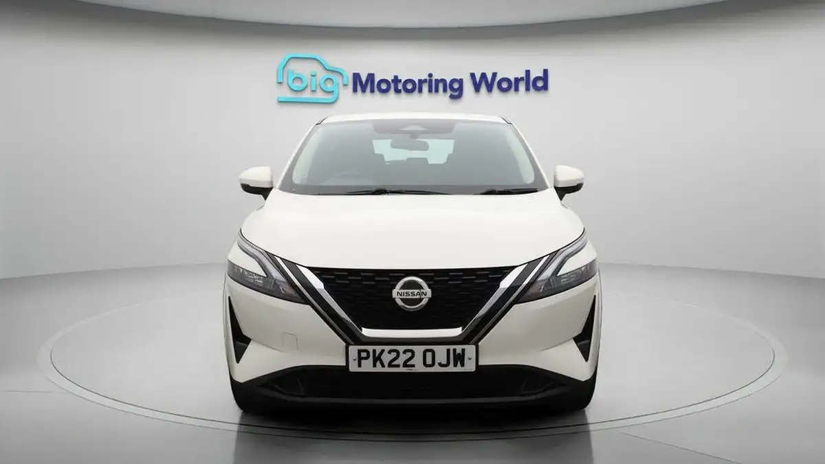 2022-nissan-qashqai-13-dig-t-acenta-premium-140ps-big-1