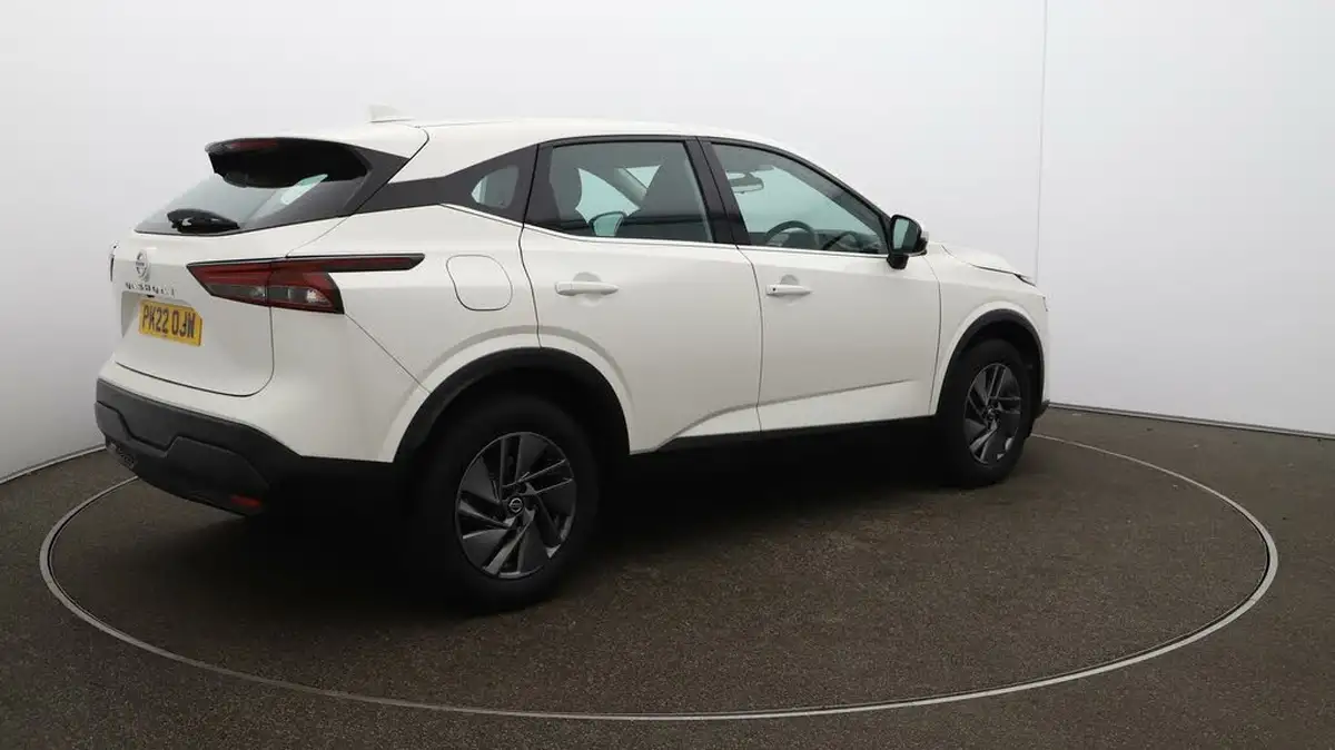 2022-nissan-qashqai-13-dig-t-acenta-premium-140ps-big-42