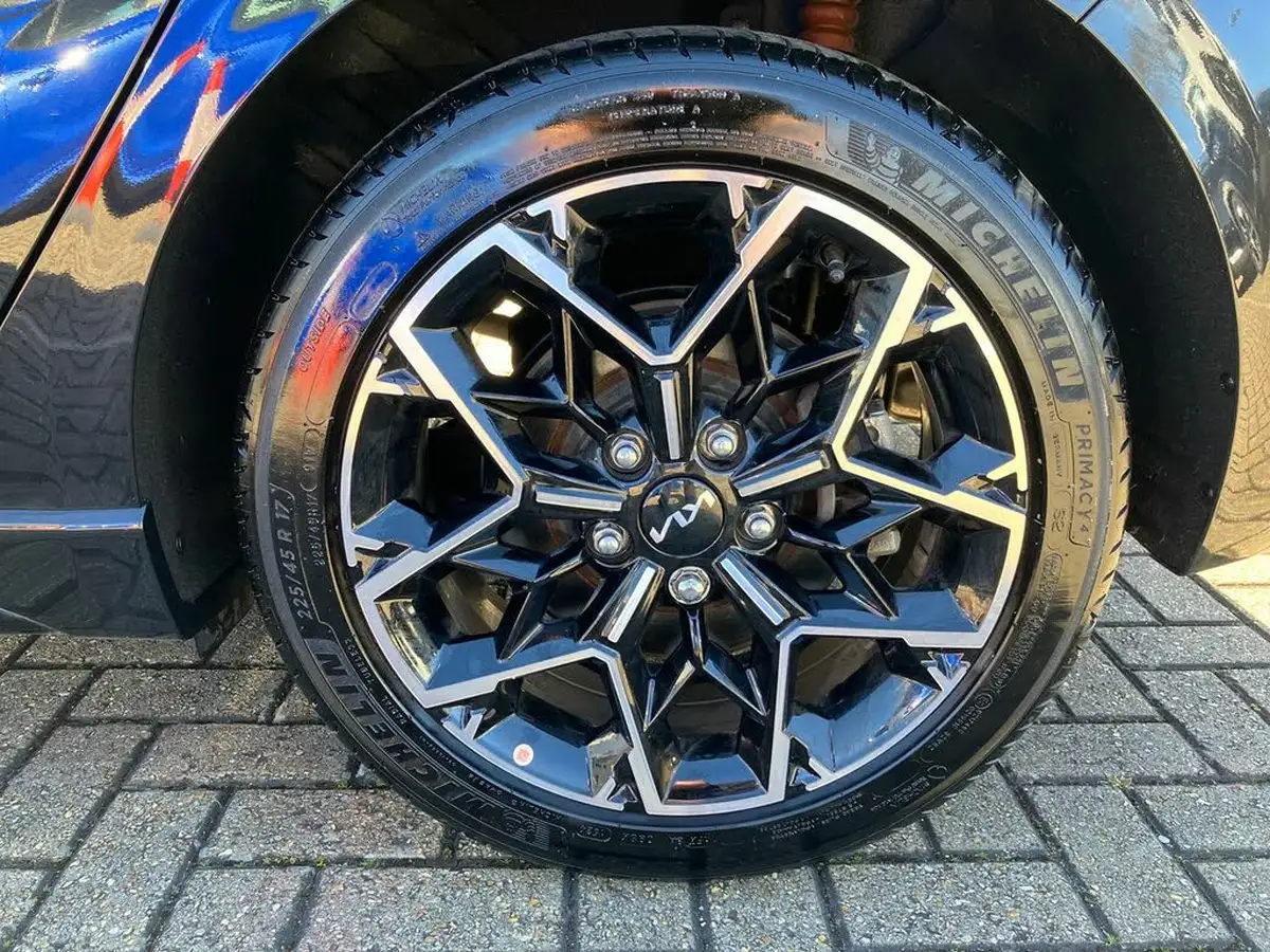 2024-kia-ceed-15-t-gdi-gt-line-138bhp-big-6