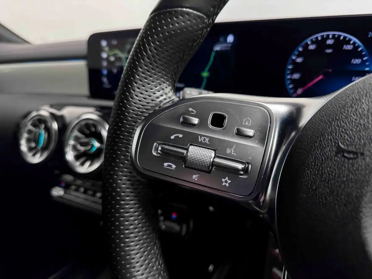 2022-mercedes-benz-cla-13-cla-200-amg-line-executive-coupe-4d-big-27