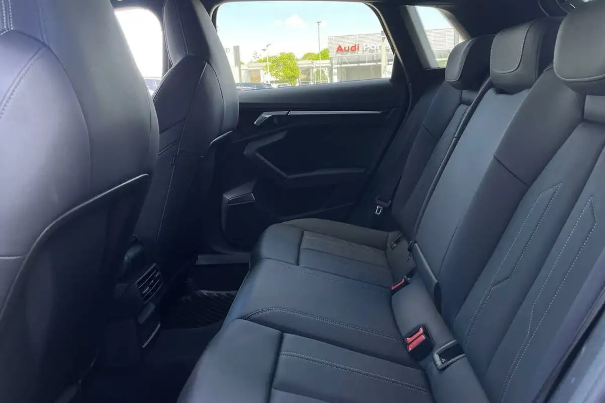 2023-audi-a3-20-35-tdi-s-line-sportback-5d-big-31