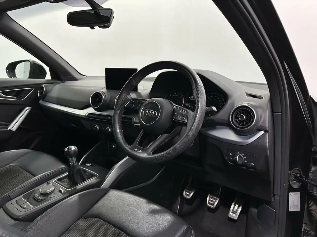 2017-audi-q2-16tdi-s-line-115ps-big-8