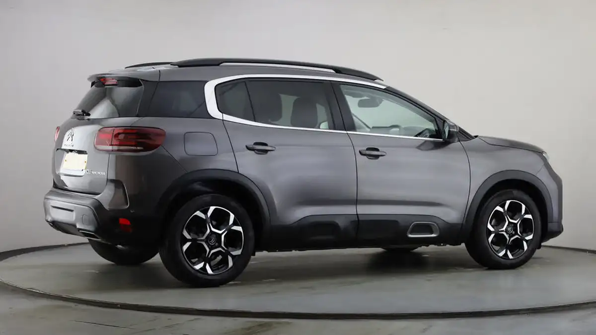 2022-citroen-c5-aircross-12-puretech-shine-ss-big-11