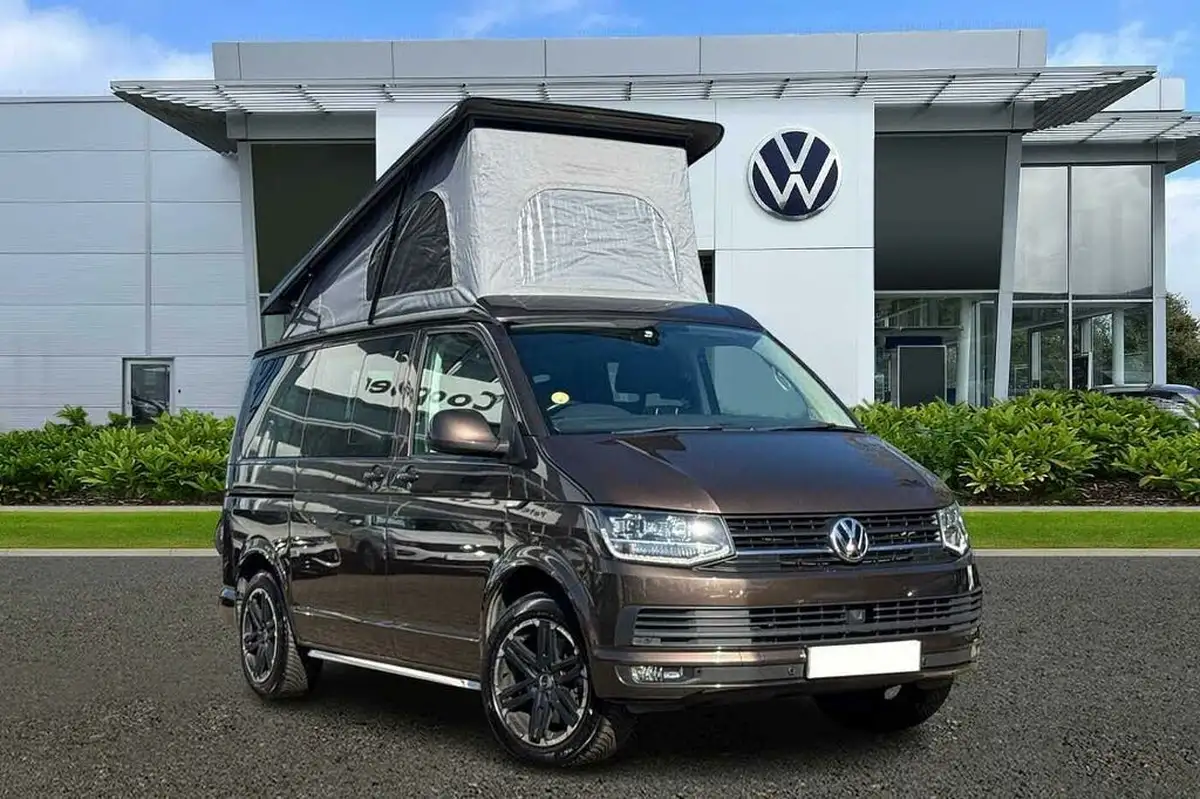 2017-volkswagen-transporter-20tdi-t32-highline-bmt-swb-150pseu6-kombi-dsg-big-0