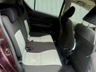 2014-toyota-yaris-small-17