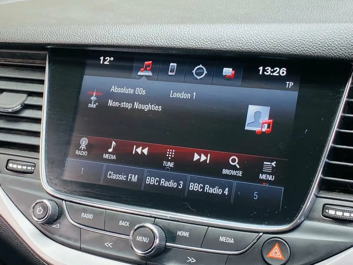 2018-vauxhall-astra-10i-turbo-tech-line-nav-ssecotec-hatchback-big-32