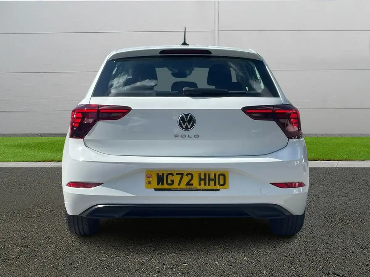 2022-volkswagen-polo-10-life-big-5