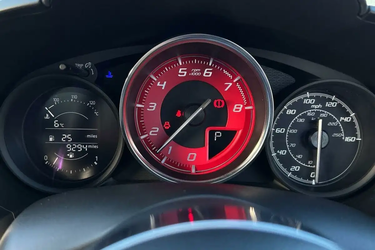 2018-abarth-124-14-multiair-spider-auto-big-13