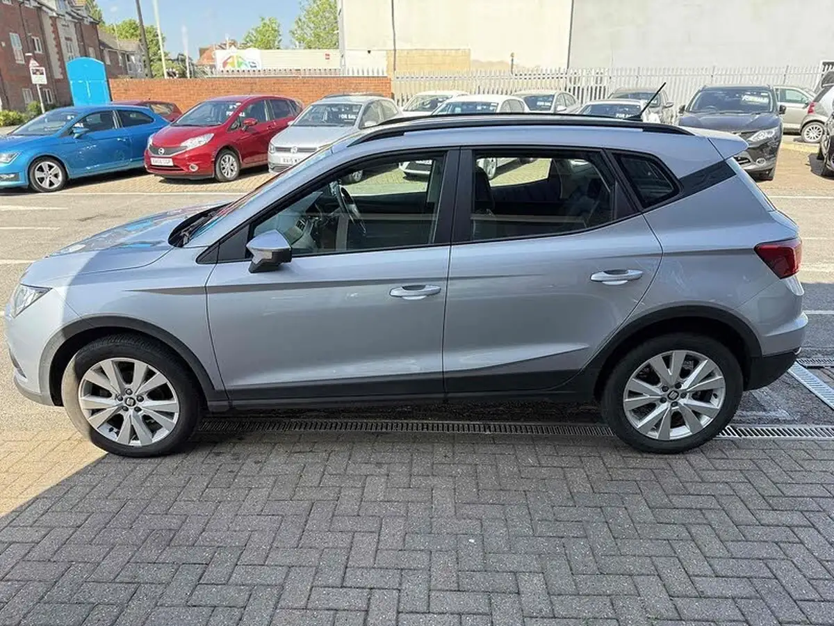 2018-seat-arona-10-tsi-se-technology-115ps-big-3