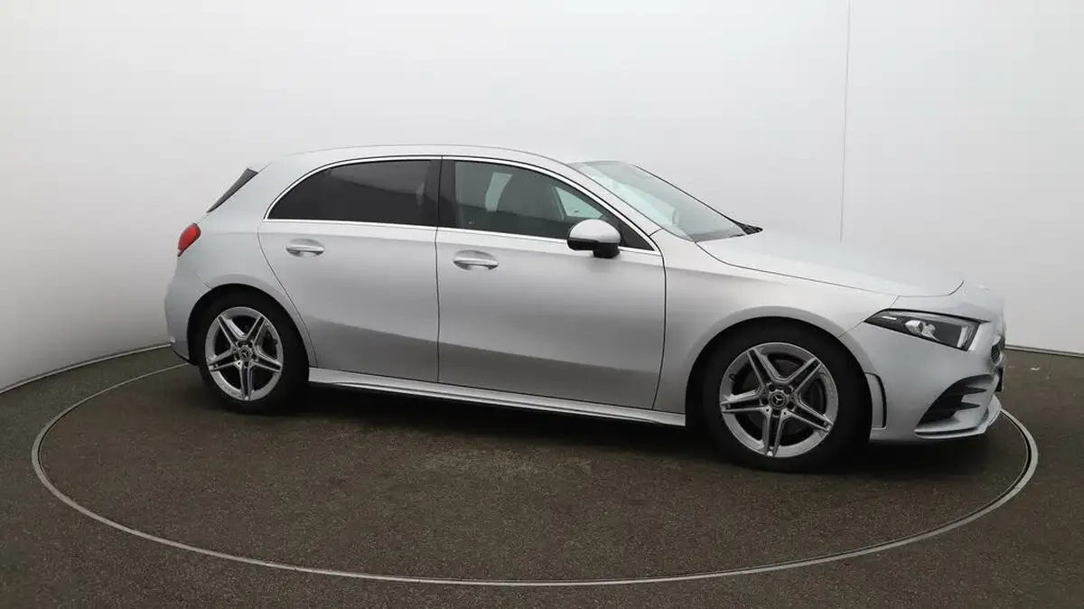2021-mercedes-benz-a-class-20d-a220d-amg-line-hatchback-5d-big-37