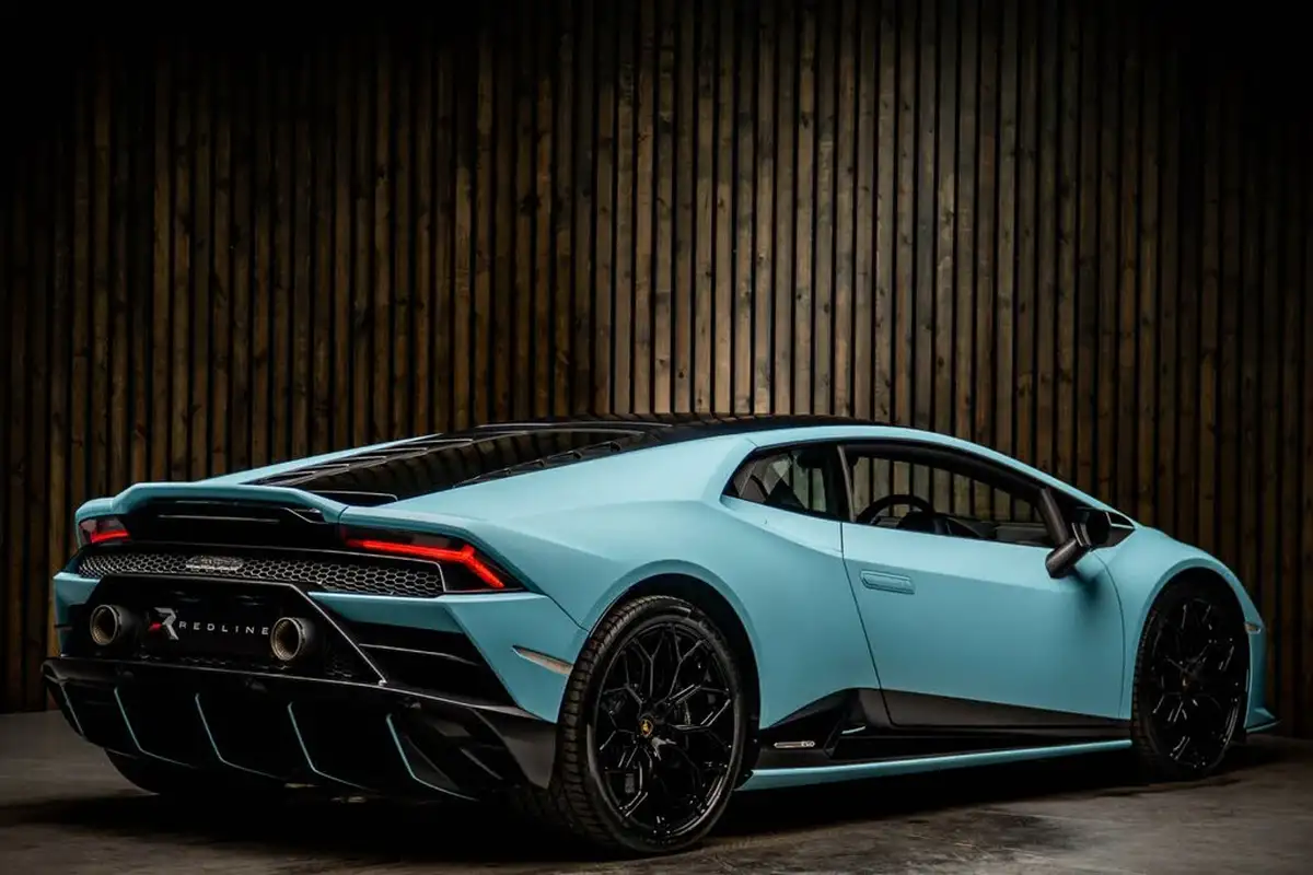 2021-lamborghini-huracan-big-3