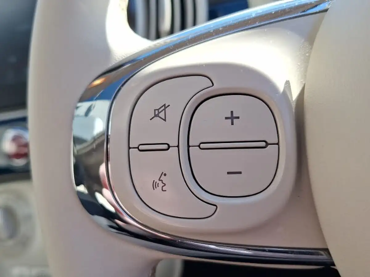 2024-fiat-500-10-big-14