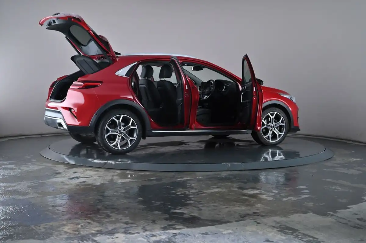 2022-kia-xceed-15-t-gdi-4-big-55