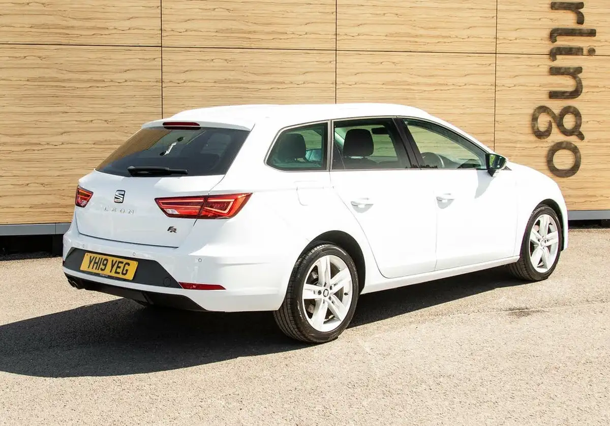 2019-seat-leon-15-tsi-evo-fr-150ps-ss-estate-dsg-big-2