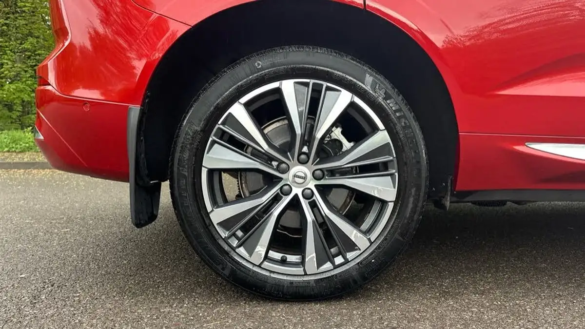 2022-volvo-xc60-20-b5-inscription-pro-awd-big-8