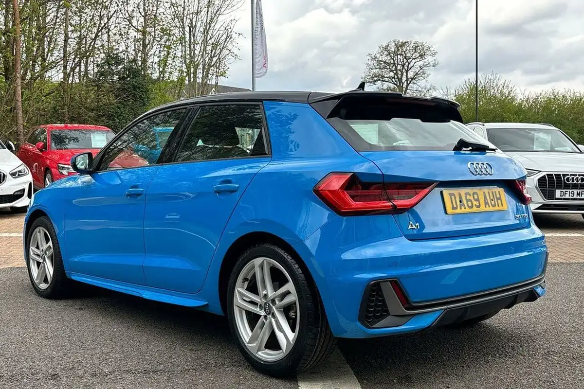 2019-audi-a1-10-30-tfsi-s-line-tronic-big-7