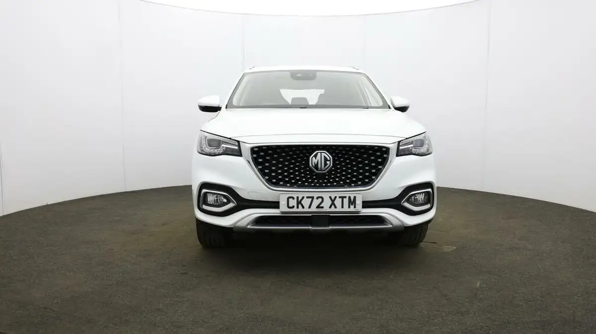 2022-mg-hs-15t-gdi-exclusive-162ps-dct-big-42