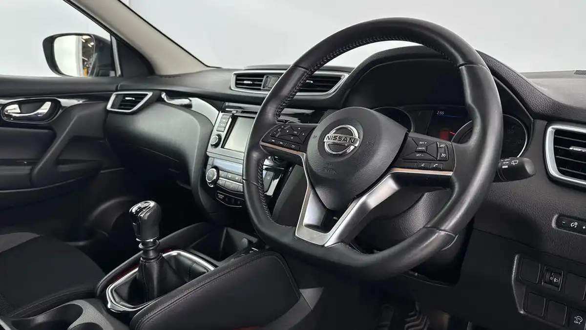 2019-nissan-qashqai-13-dig-t-acenta-premium-140ps-big-8