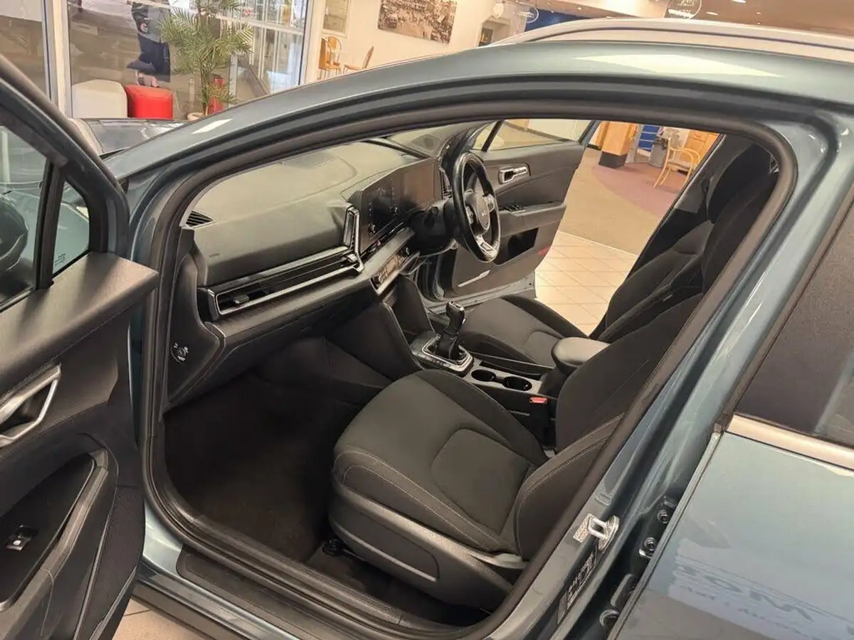 2023-kia-sportage-16-t-gdi-2-148bhp-big-26