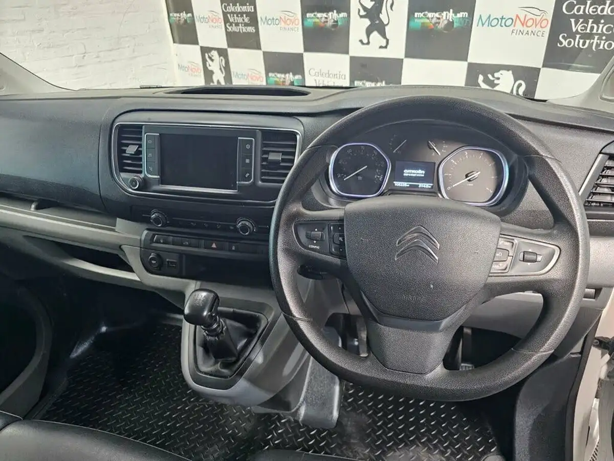 2019-citroen-dispatch-20bluehdi-enterprise-xl-1400-120pseu6-panel-big-3