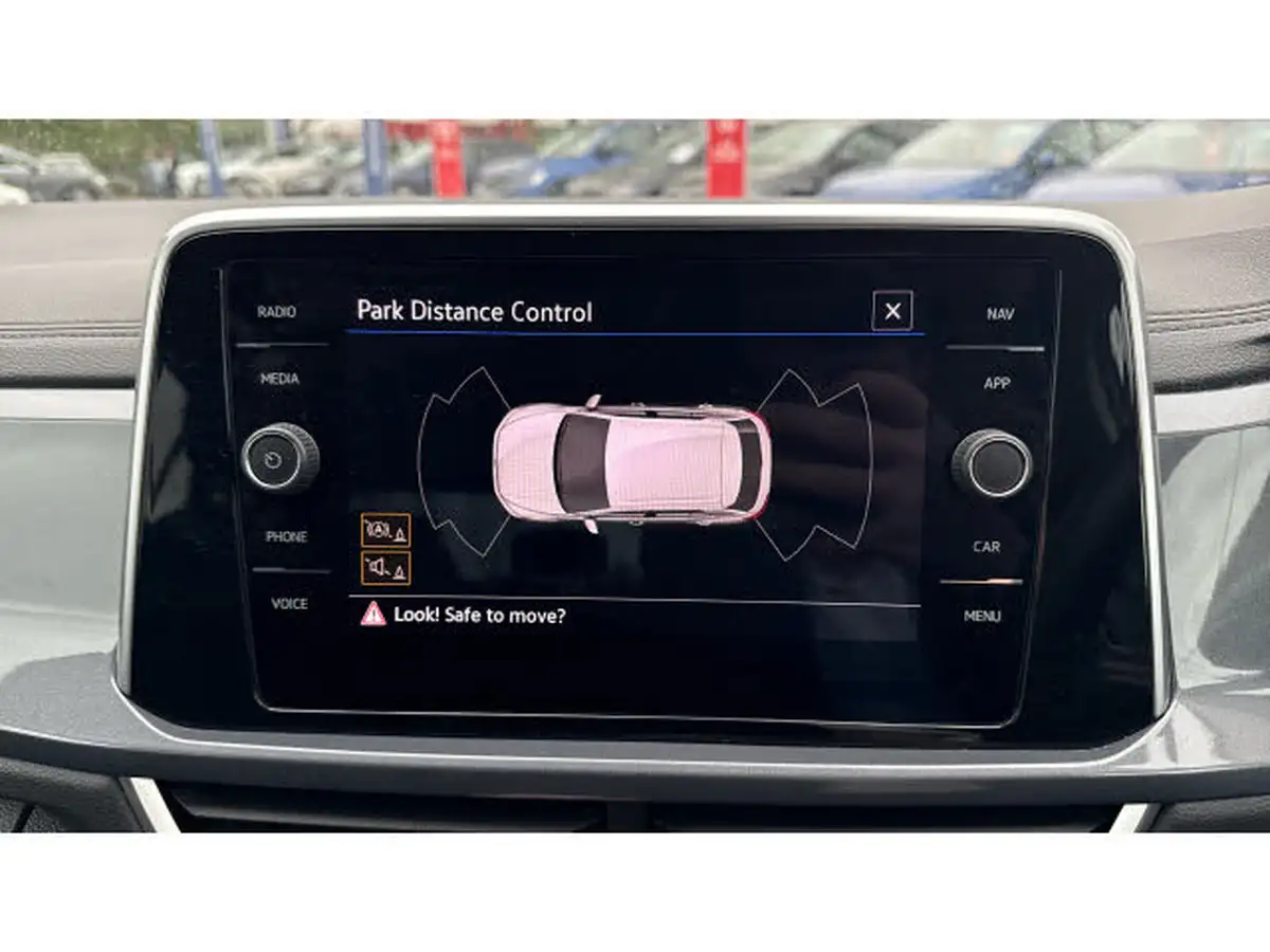 2022-volkswagen-t-roc-15-tsi-style-hatchback-5d-big-36