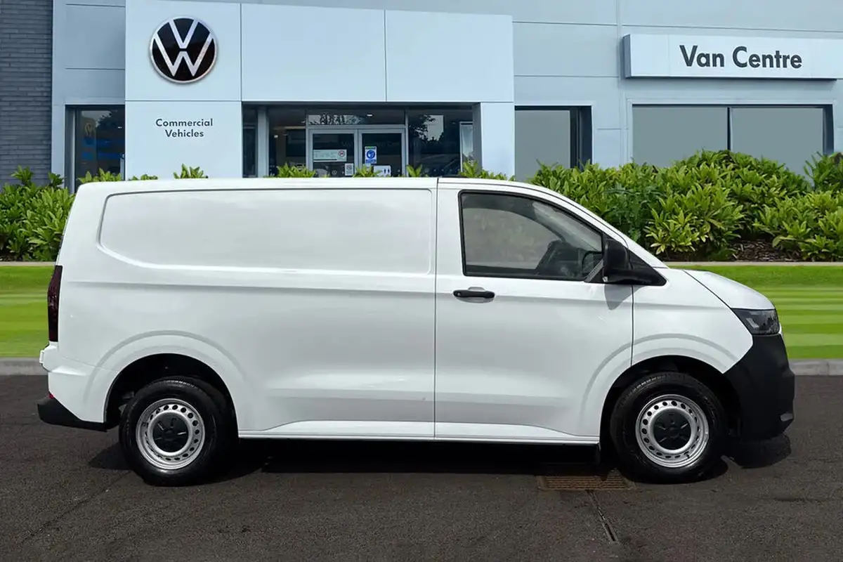 2025-volkswagen-transporter-20tdi-t30-commerce-plus-bmt-swb-150pseu6e-big-2