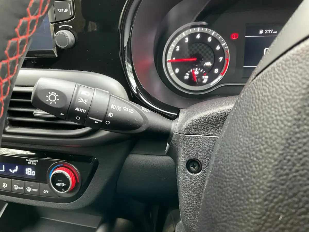 2023-hyundai-i10-10-t-gdi-n-line-big-22