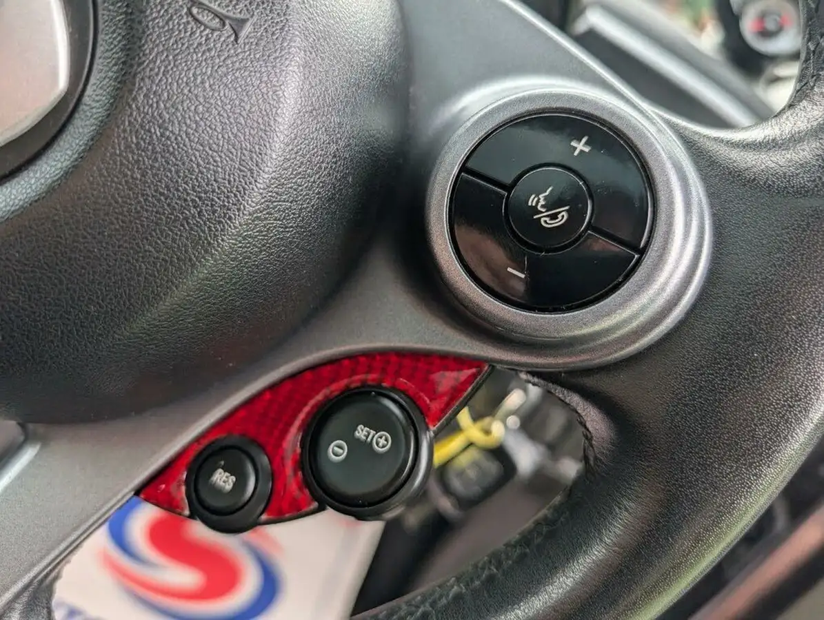 2017-smart-forfour-09-prime-90bhp-premium-plusss-big-35