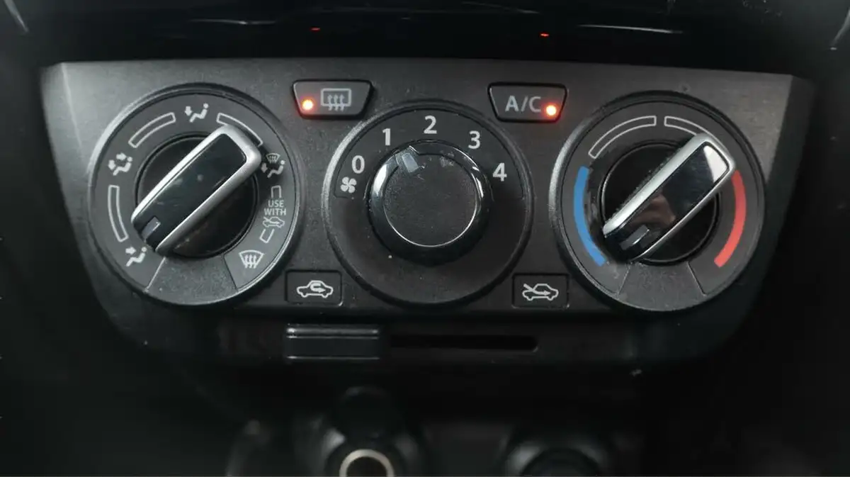 2021-suzuki-swift-12-dualjet-sz-l-big-12