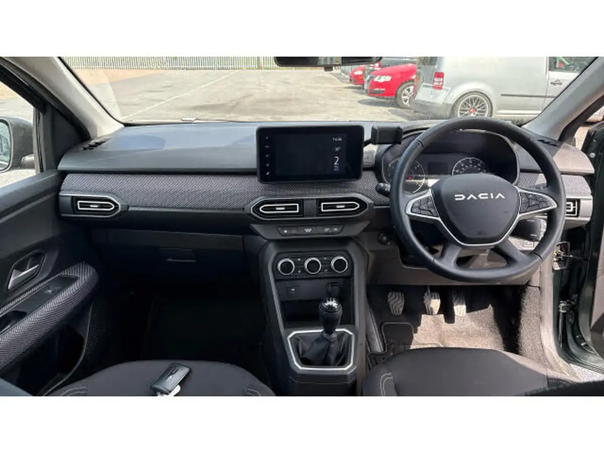 2024-dacia-sandero-10-tce-journey-90bhp-big-9