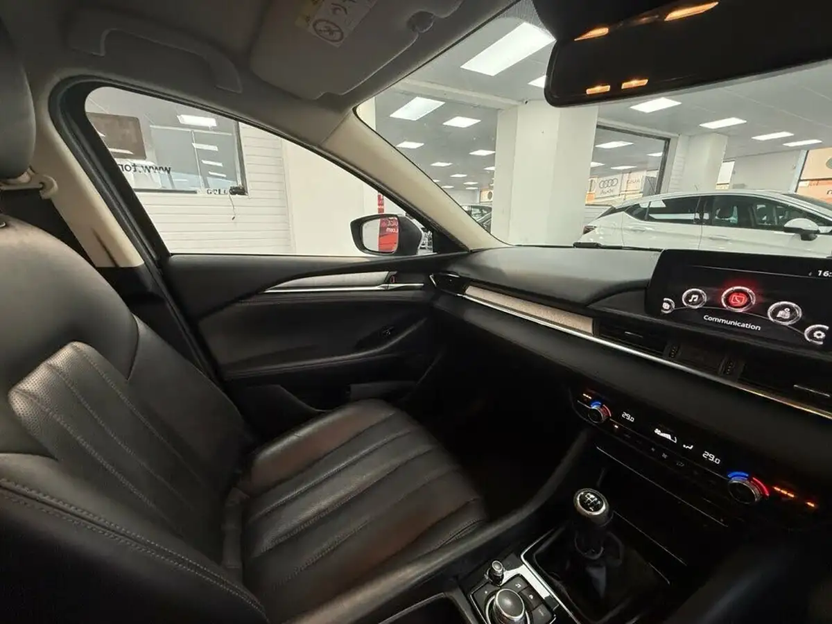 2019-mazda-mazda6-22td-skyactiv-d-se-l-lux-nav-tourer-5d-big-47