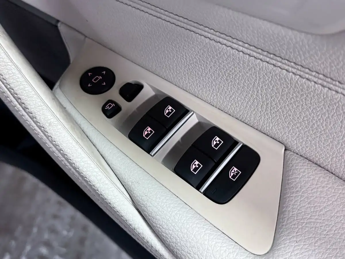 2021-bmw-5-series-20td-520d-m-sport-mht-touring-5d-big-18
