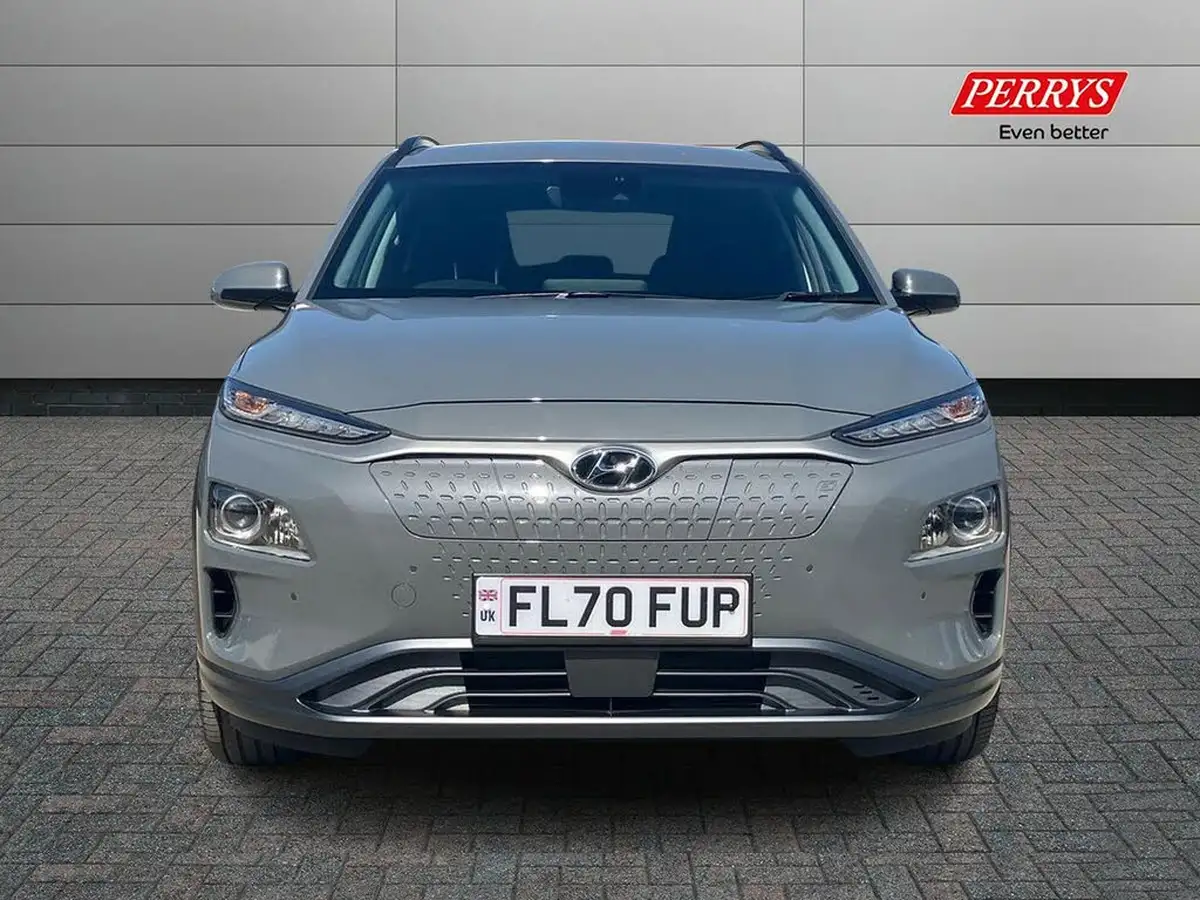 2020-hyundai-kona-e-premium-204ps-big-3