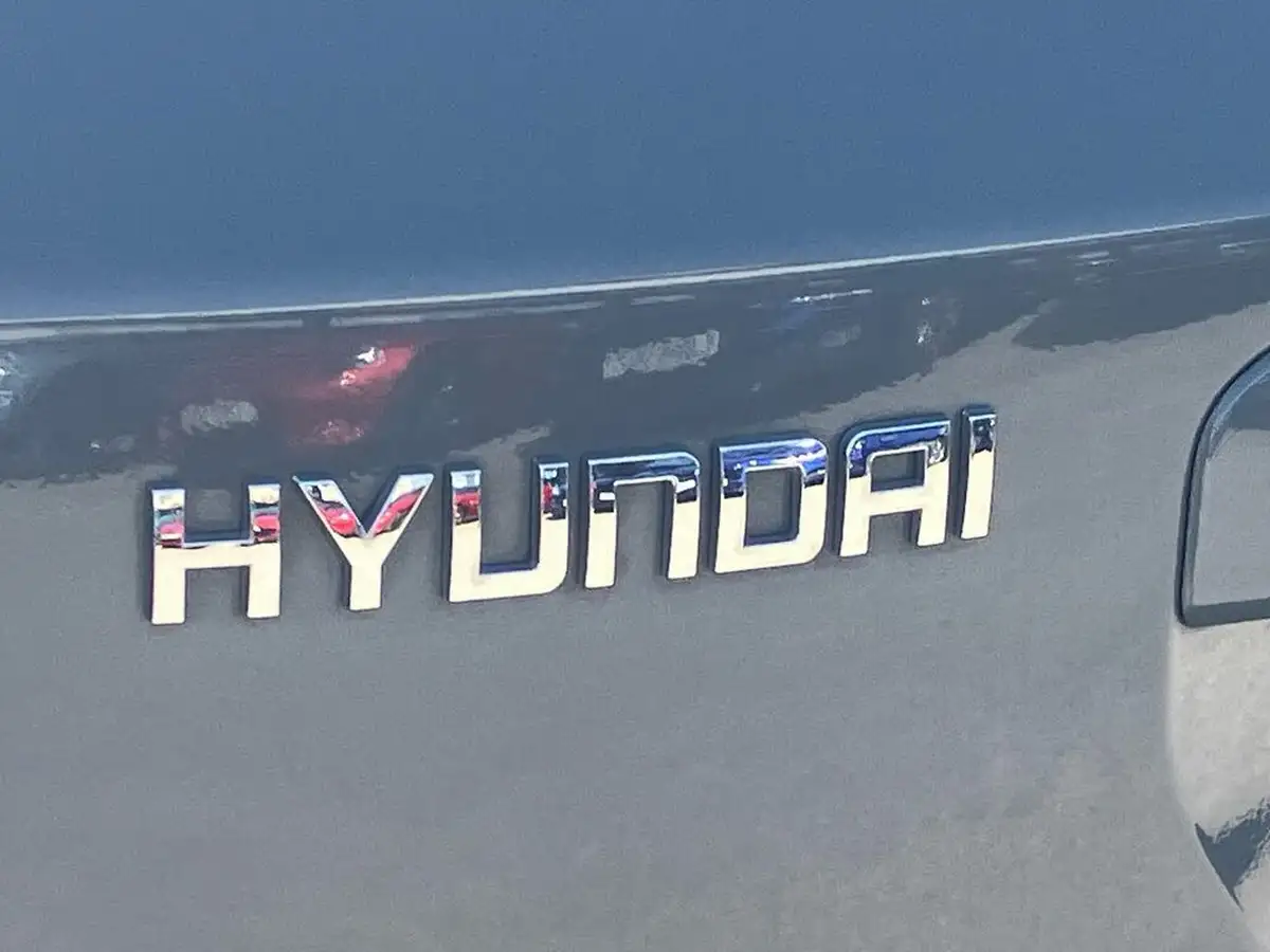 2020-hyundai-kona-e-premium-204ps-big-23