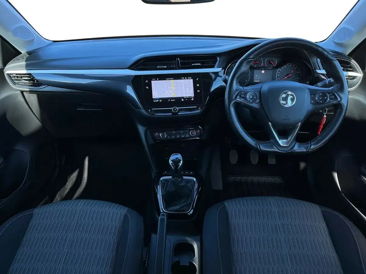 2021-vauxhall-corsa-12i-griffin-edition-big-5