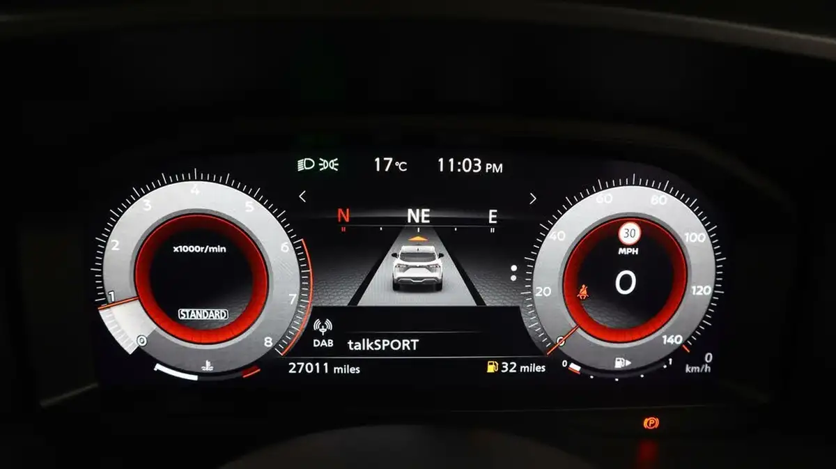 2021-nissan-qashqai-13-dig-t-premiere-edition-140ps-big-10